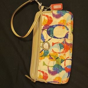 Multicolor Coach clutch